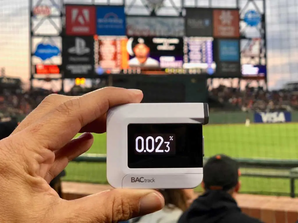 Portable breathalyzer can be used anywhere