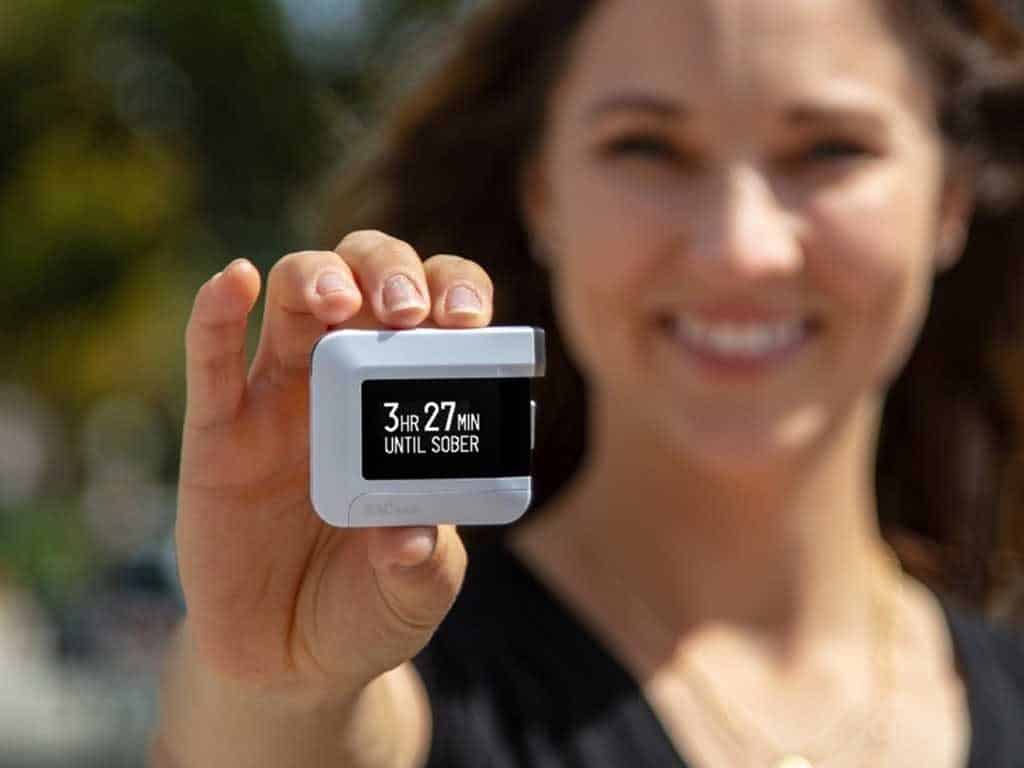 bactrack breathalysers 3 bactrack-breathalysers
